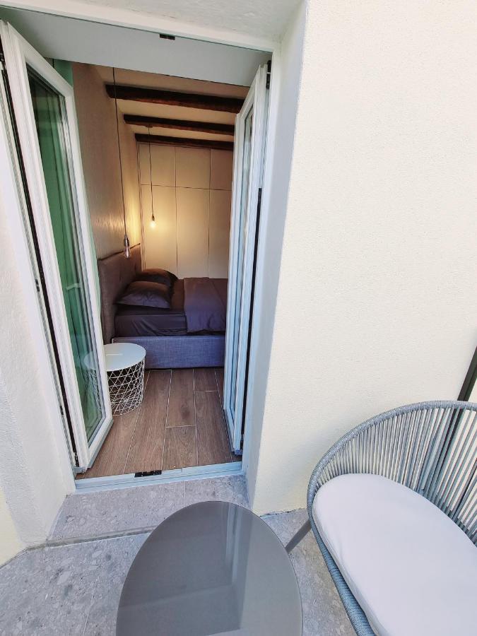As Deluxe Apartments ピラン エクステリア 写真