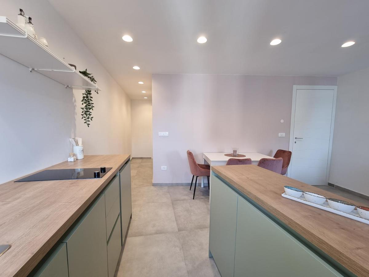 As Deluxe Apartments ピラン エクステリア 写真