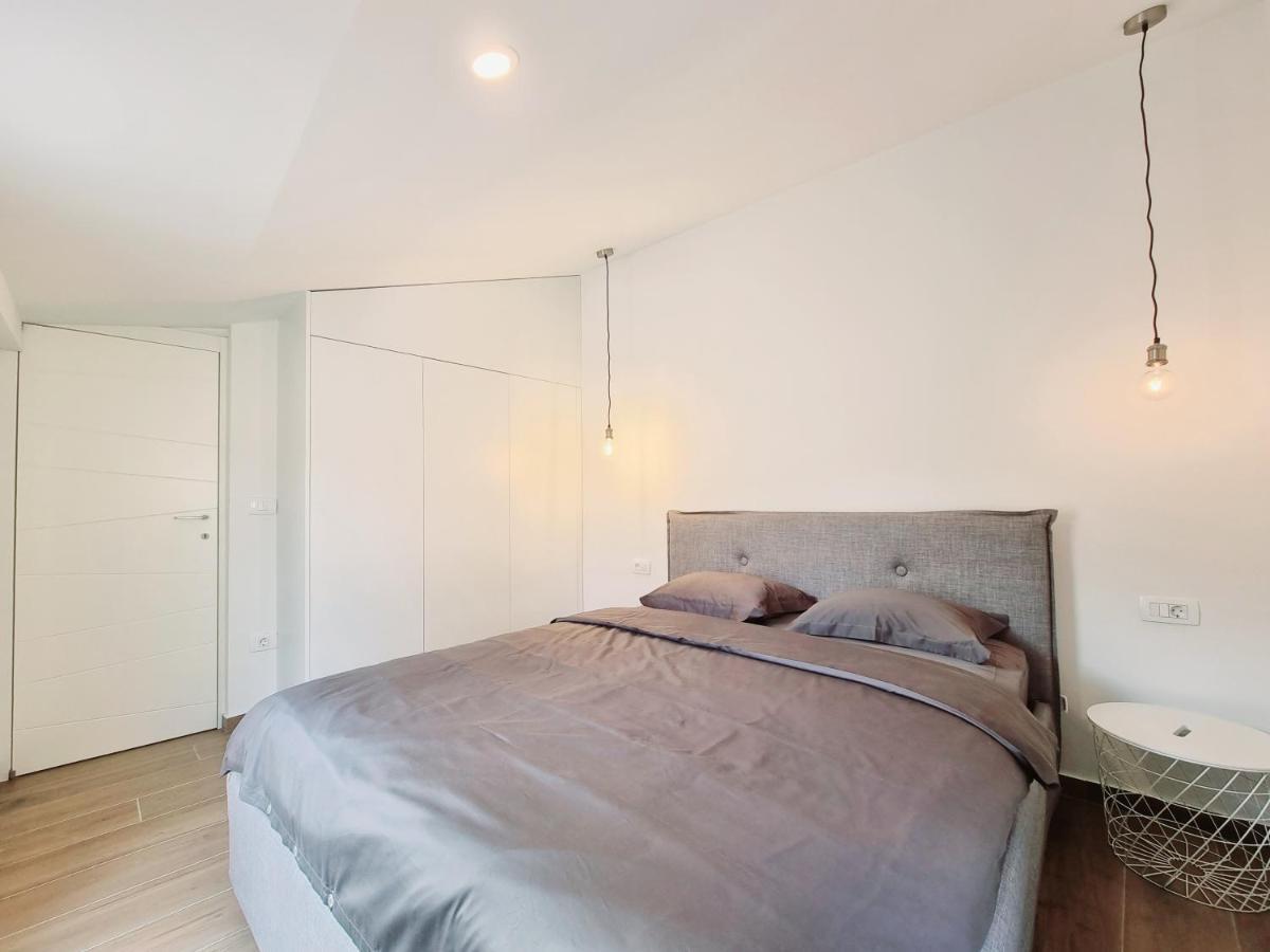As Deluxe Apartments ピラン エクステリア 写真